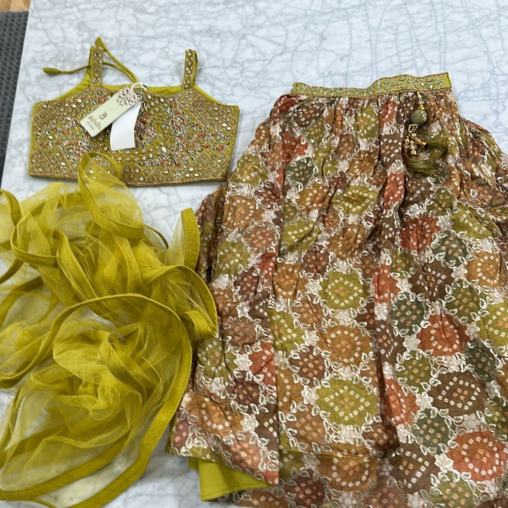 Girls Lengha Choli with tags, 4-6 years old